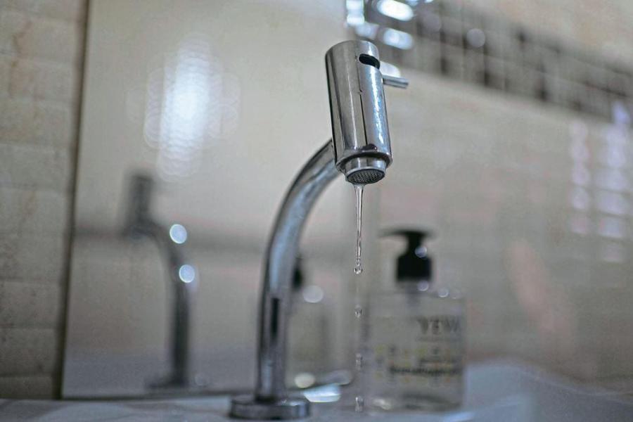 Bairros de BH e Santa Luzia podem ficar sem água nesta terça-feira (17); veja lista