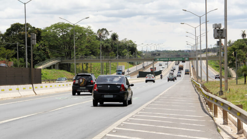 Motocicleta é encontrada abandonada na MG-010 em Vespasiano