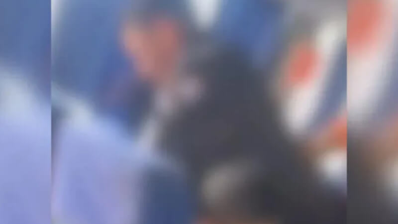 Aluno do Colégio Tiradentes é agredido dentro de van em Vespasiano